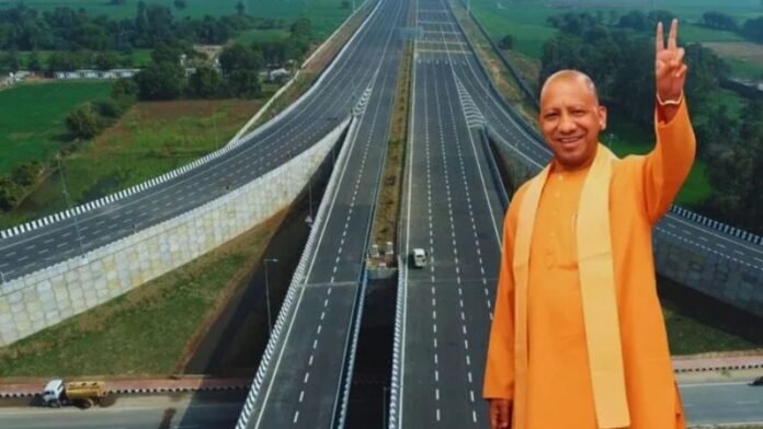 CM Yogi Adityanath with Victory Sign Roads In UP