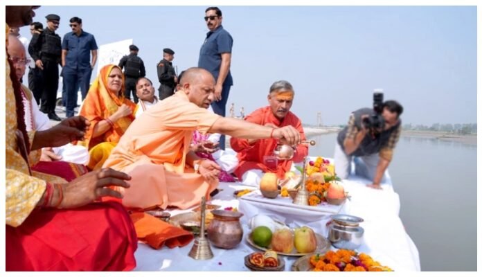 CM Yogi at Garhmukteshwar. CM Yogi Performs Ganga Puja