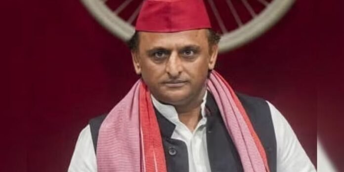 Why Is Akhilesh Yadav Turning to Soft Hindutva Before the UP Elections?